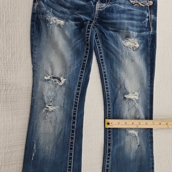 Miss Me Signature Boot Cut Rhinestone Jeans Women's 29 (29x32) EUC Bling Cross - Picture 10 of 16